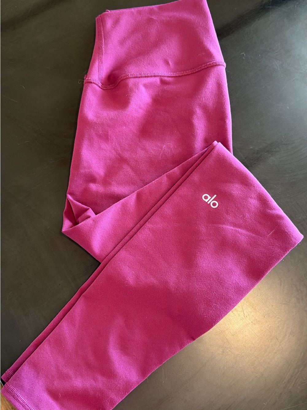 ALO Yoga Magenta Leggings - Bright Pink Activewear